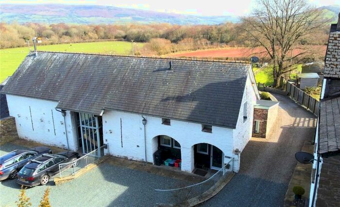 2 Bedroom Barn Conversion To Rent In Brynderwen, Talyllyn, Brecon, Powys, LD3