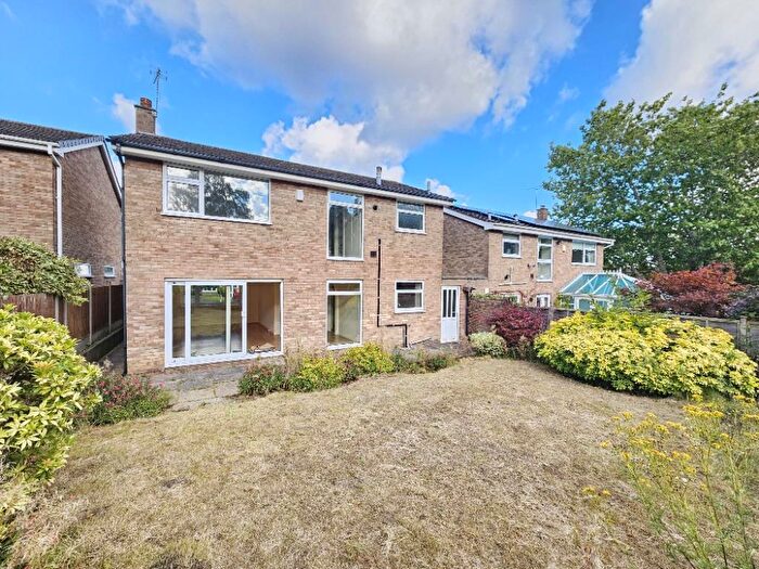 3 Bedroom Semi-Detached House To Rent In Duncombe Grove, Harborne, Birmingham, West Midlands, B17