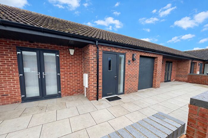 2 Bedroom Bungalow To Rent In Holme Farm Court, Gamston, NG2