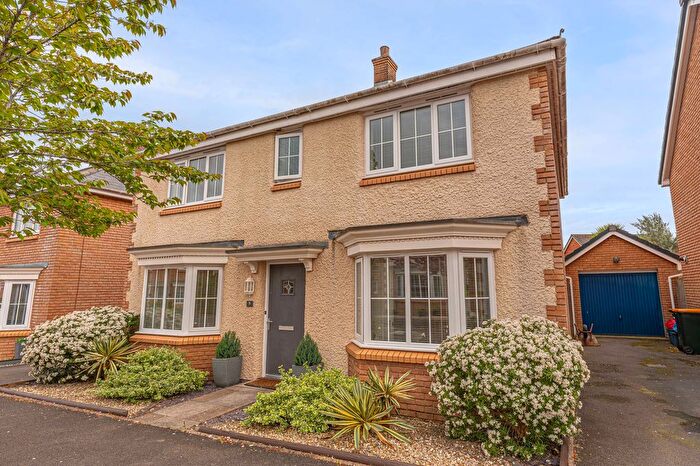 4 Bedroom Detached House For Sale In Heol Senni, Bettws, NP20