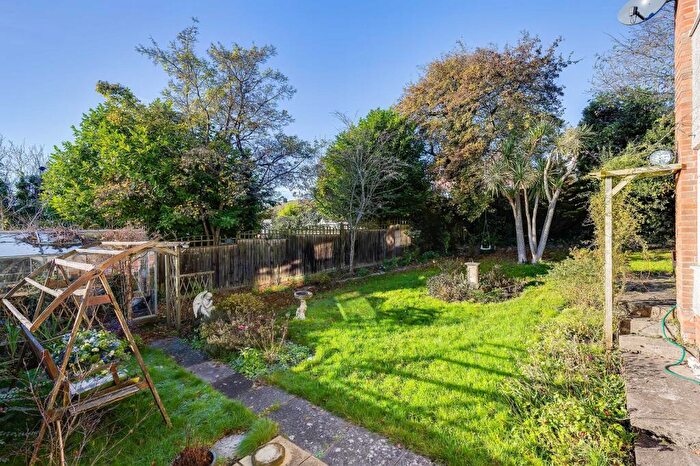 3 Bedroom End Of Terrace House For Sale In Chapel Close, Dinas Powys, The Vale Of Glamorgan., CF64