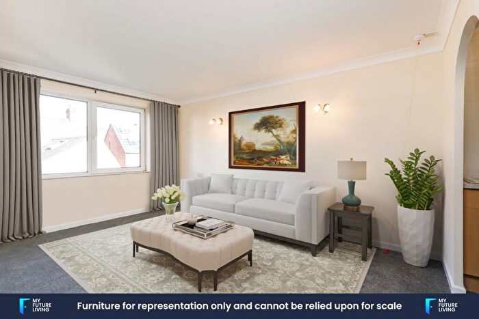 1 Bedroom Retirement Property To Rent In Homeberry House, Ashcroft Gardens, Cirencester, GL7