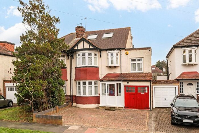 5 Bedroom Semi Detached House For Sale In Norton Avenue, Surbiton, KT5