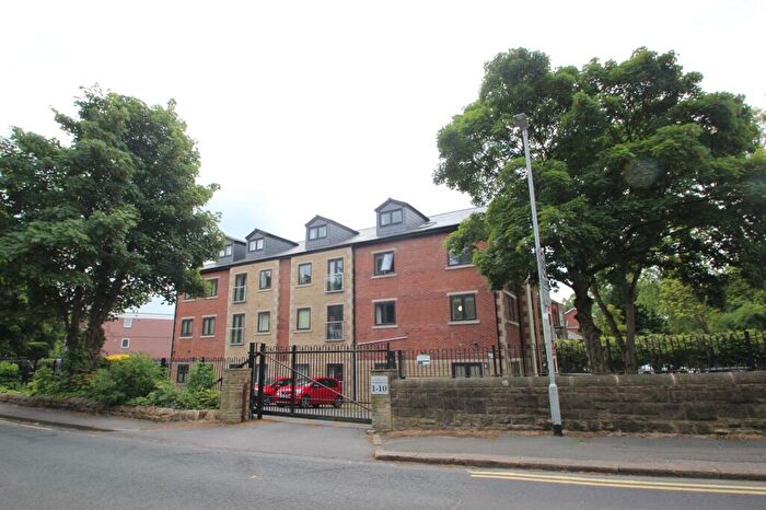 1 Bedroom Flat To Rent In Sandhill Lane, Leeds, West Yorkshire, LS17