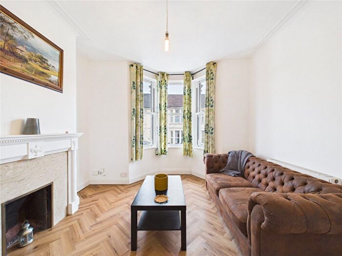 3 Bedroom Terraced House For Sale In Friezewood Road, Bristol, BS3