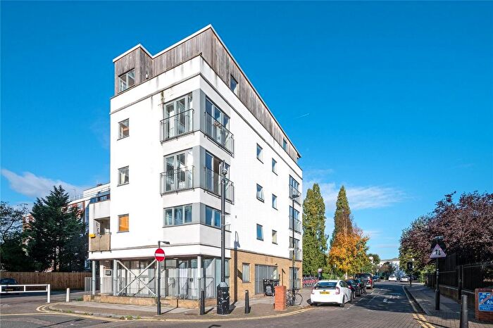 1 Bedroom Flat To Rent In Ellsworth Street, London, E2