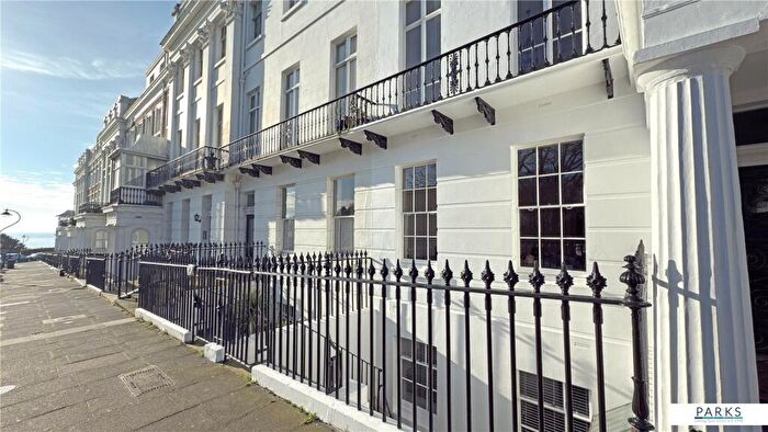 2 Bedroom Apartment To Rent In Sussex Square, Brighton, East Sussex, BN2