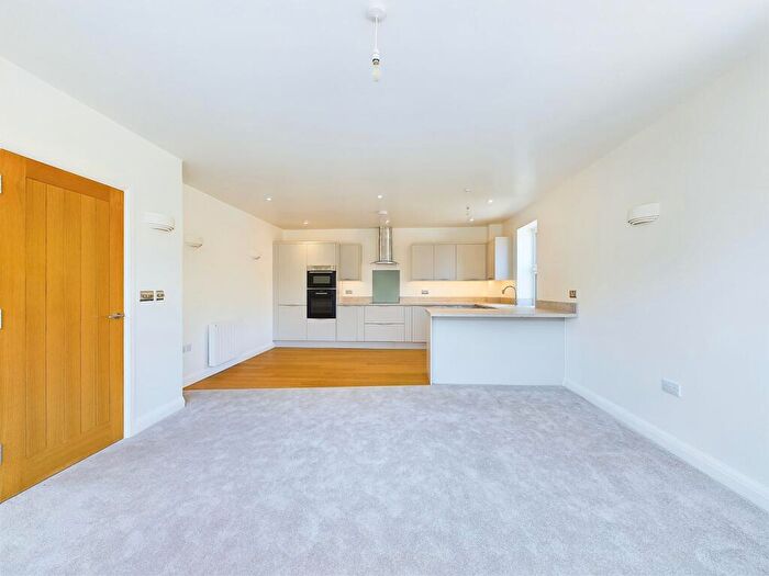 1 Bedroom Apartment For Sale In Buchanan House, Princes Risborough, Buckinghamshire, HP27