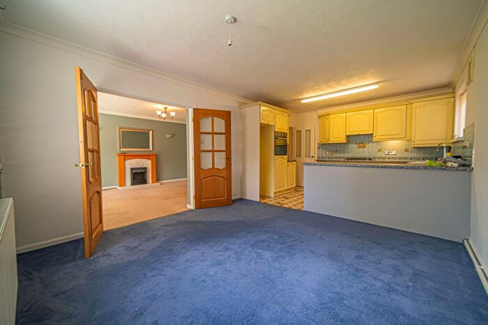 2 Bedroom Apartment For Sale In Stow Park Crescent, Hafod Court, NP20