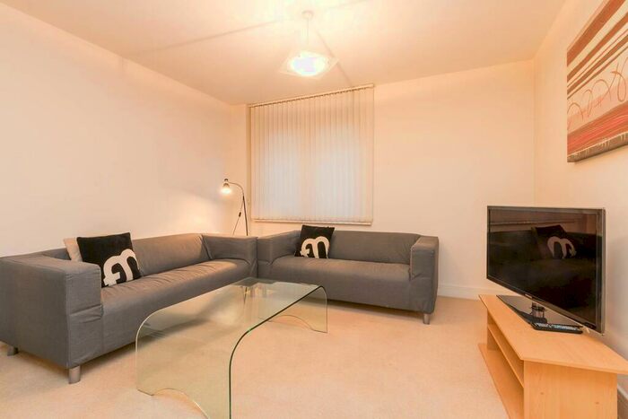 2 Bedroom Apartment To Rent In Postbox, Upper Marshall Street, B1