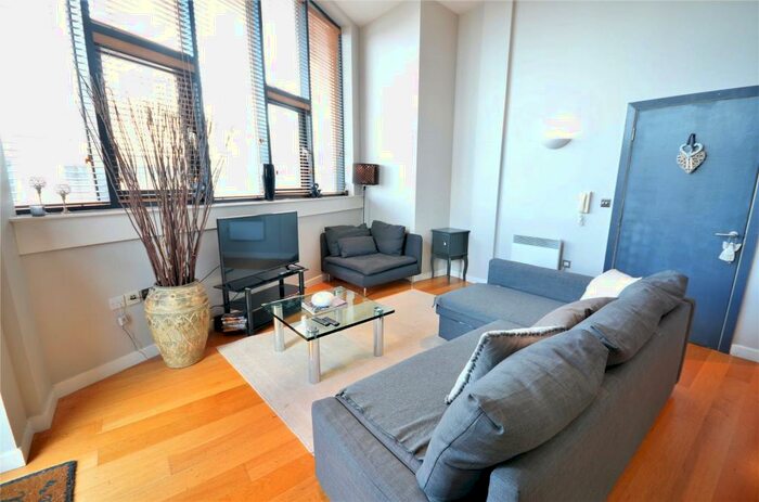 1 Bedroom Apartment To Rent In Medlock Place, City Road East, Manchester, M15