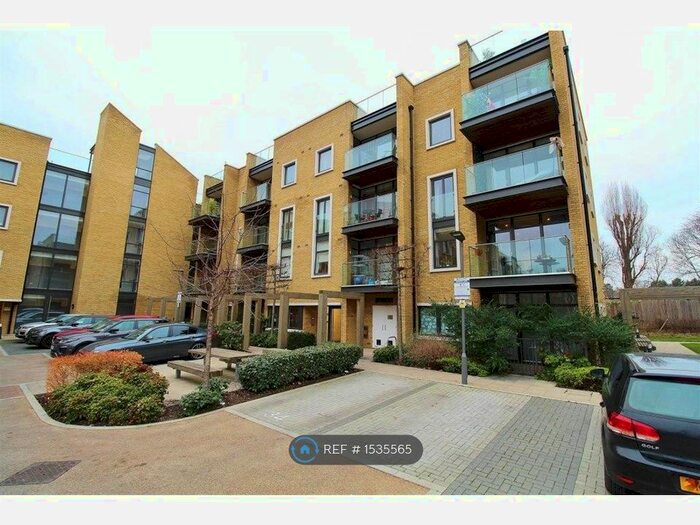 2 Bedroom Flat To Rent In Anzani House, Isleworth, TW7