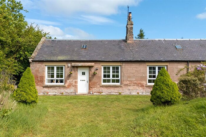 2 Bedroom Cottage For Sale In Fishwick Mains Cottages, Berwick-Upon-Tweed, TD15