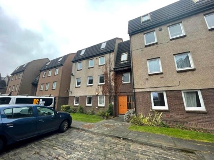 1 Bedroom Flat To Rent In Liddesdale Place, Stockbridge, Edinburgh, EH3