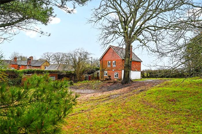 3 Bedroom Detached House For Sale In The Street, Plaistow, RH14