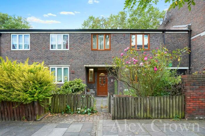 5 Bedroom Terraced House To Rent In Coopers Lane, Kings Cross, NW1