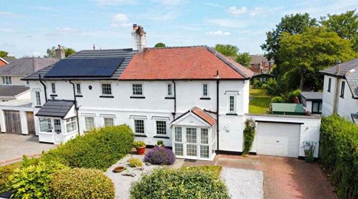 3 Bedroom Semi-Detached House For Sale In Forest Road, Southport, PR8