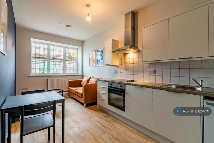 1 Bedroom Flat To Rent In St. Sepulchre Gate West, Doncaster, DN1