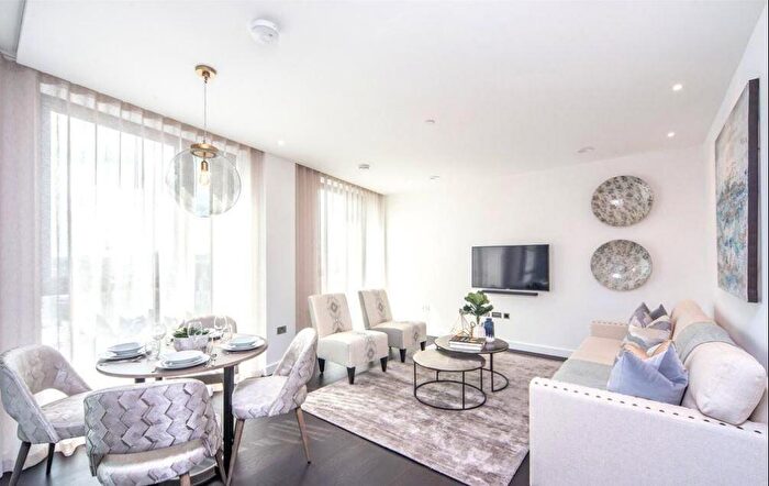 2 Bedroom Flat To Rent In Charles Clowes Walk, Battersea, London, SW11