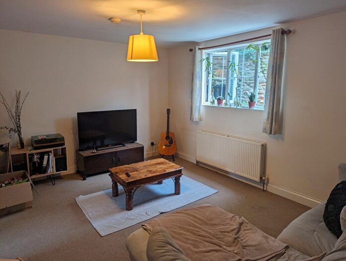2 Bedroom Terraced House To Rent In A Codrington Road, Bristol, BS7