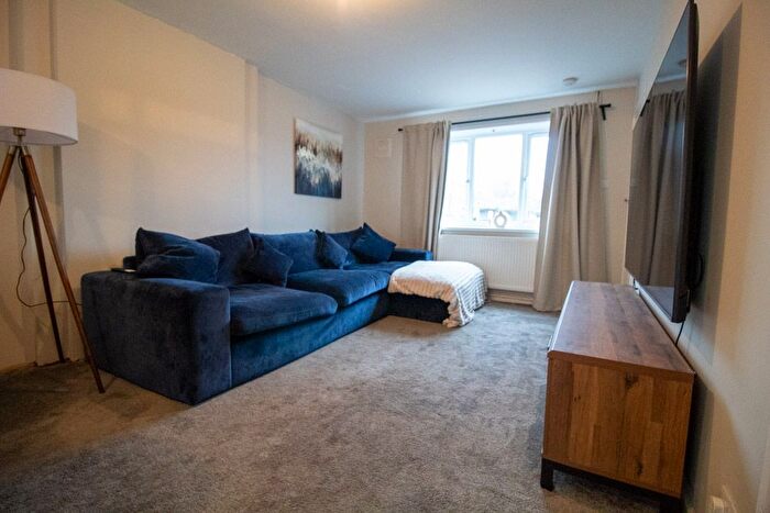 3 Bedroom End Of Terrace House For Sale In Longden Close, Bramcote, Nottingham, NG9