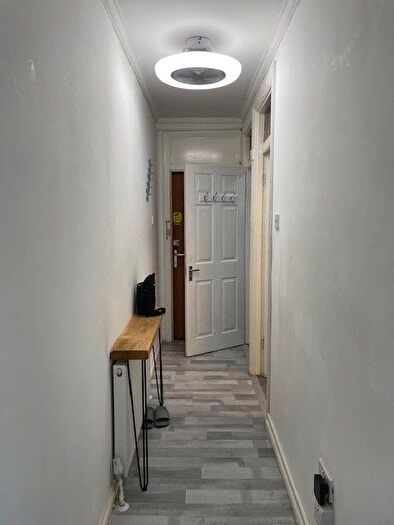 1 Bedroom Flat To Rent In Carmel Court, Wembley, HA9