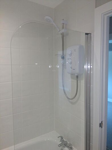 2 Bedroom Bungalow To Rent In Japonica Close, GU21
