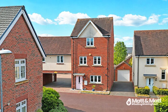 3 Bedroom Semi-Detached House For Sale In Bracknell, Berkshire, RG12
