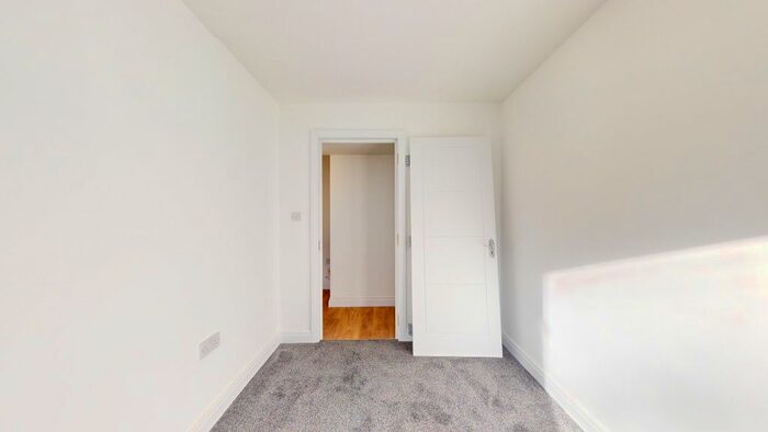 3 Bedroom Flat To Rent In Summerwood Road, Isleworth, TW7