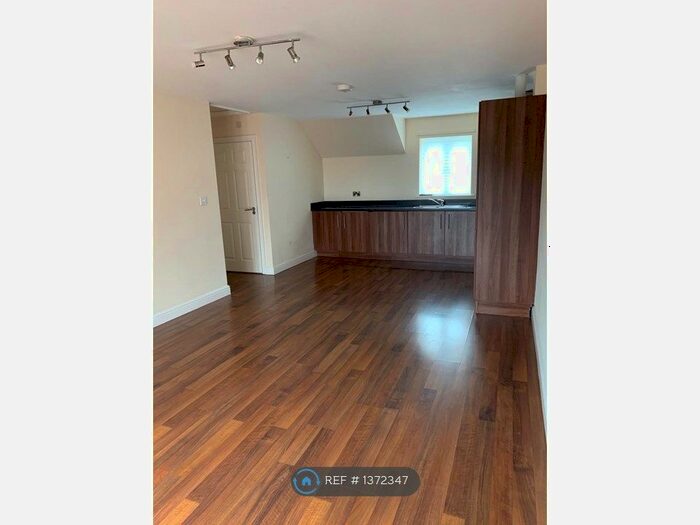 1 Bedroom Flat To Rent In Griffiths Road, Sheffiled, S35