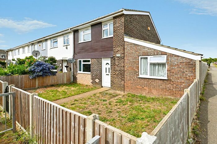 4 Bedroom End Of Terrace House For Sale In Wingfield, King's Lynn, PE30