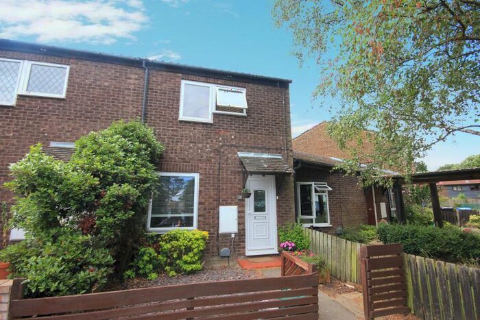 3 Bedroom Terraced House To Rent In Goldsworth Park, GU21