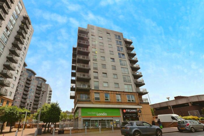 2 Bedroom Apartment To Rent In Crown Heights, Alencon Link, Basingstoke, RG21