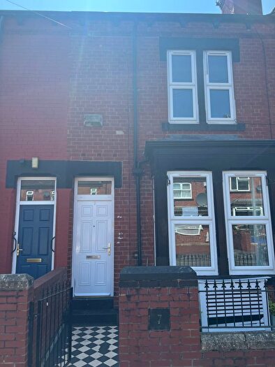 4 Bedroom Terraced House To Rent In Stratford Street, Leeds, LS11