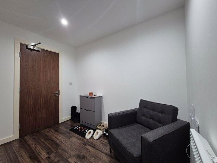 1 Bedroom Apartment For Sale In The Strand, Liverpool, L2
