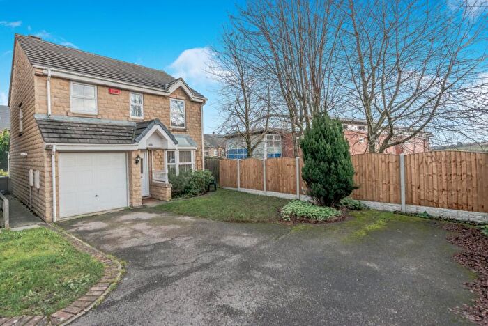 3 Bedroom Detached House For Sale In Mount View Court, Cleckheaton, West Yorkshire, BD19