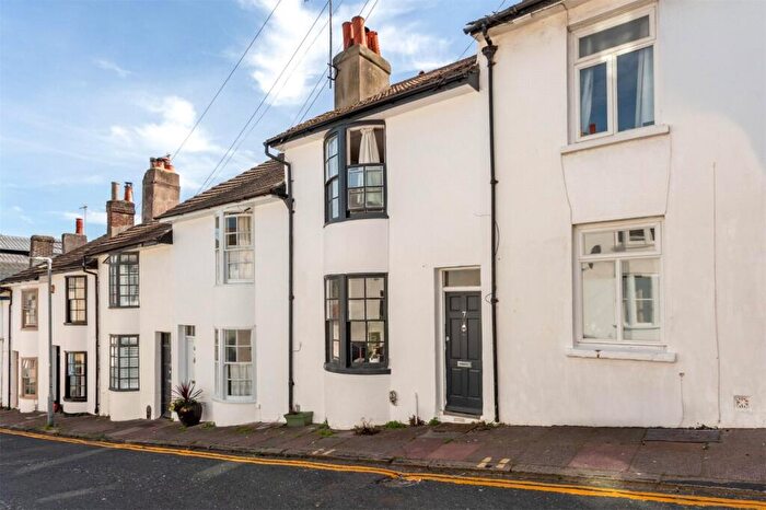2 Bedroom Terraced House For Sale In Railway Street, Brighton, BN1