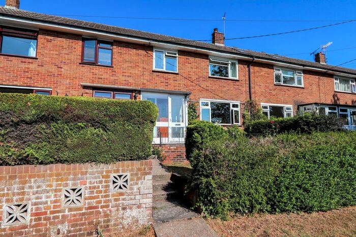 3 Bedroom Terraced House For Sale In Whatlington, Battle, TN33