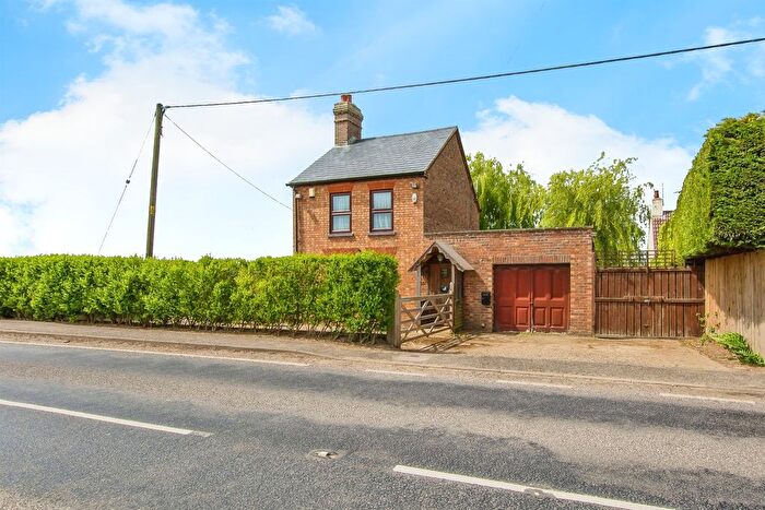 2 Bedroom Detached House For Sale In Main Road, Three Holes, Wisbech, PE14