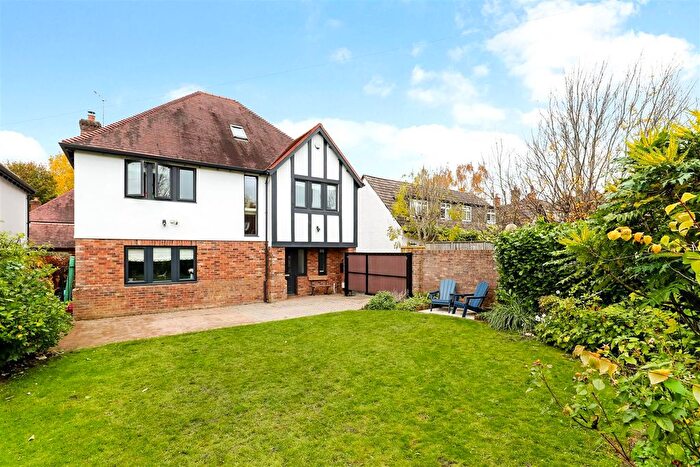 5 Bedroom Detached House For Sale In Bell Barn Road, Bristol, BS9