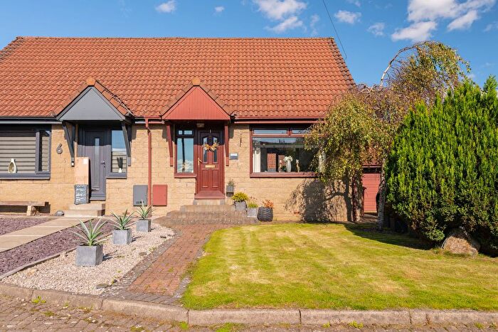 2 Bedroom Bungalow For Sale In Riddochhill Court, Blackburn, EH47
