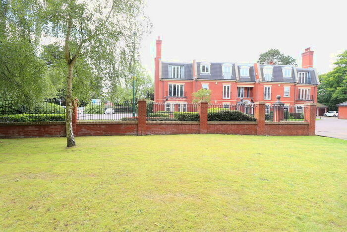 2 Bedroom Apartment To Rent In Kelvedon Grove, Solihull, B91