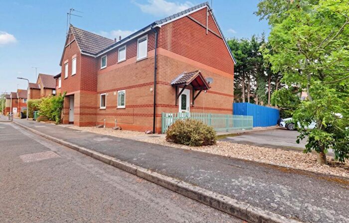 2 Bedroom Semi-Detached House For Sale In Pear Tree Gardens, Market Harborough, LE16