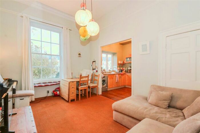 2 Bedroom Apartment To Rent In Richmond Terrace, Clifton, Bristol, BS8