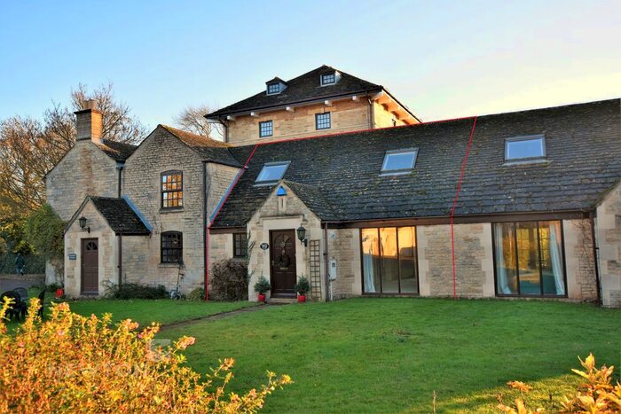 2 Bedroom Cottage For Sale In Newstead Mill, Newstead, Stamford, PE9