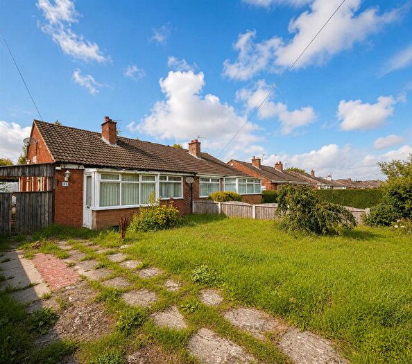 2 Bedroom Semi-Detached Bungalow For Sale In Ridgewood Drive, Pensby, Wirral, CH61