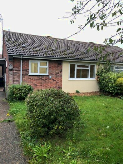 2 Bedroom Bungalow To Rent In Melbourne Drive, Mildenhall, IP28