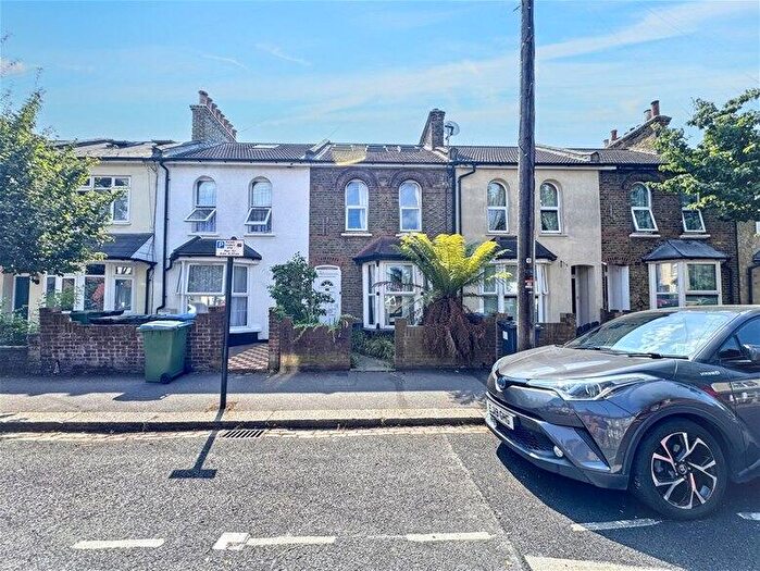 3 Bedroom House To Rent In Drapers Road, Stratford, E15