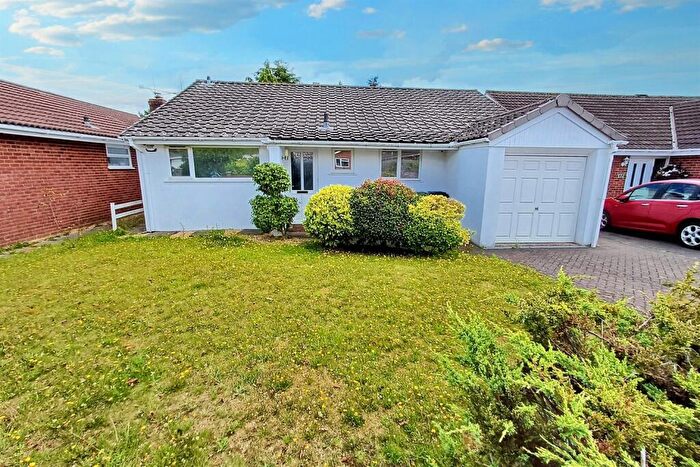 3 Bedroom Detached Bungalow For Sale In Verwood, BH31