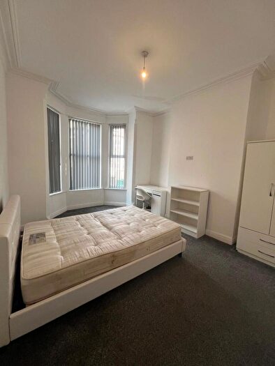 4 Bedroom Semi Detached House To Rent In Noel Street, Nottingham, NG7